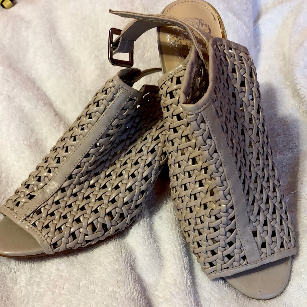 Never been worn Vince Camuto shoes